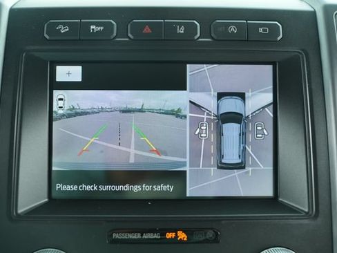 Used 2020 Ford Expedition Platinum AWD/4WD image 32
