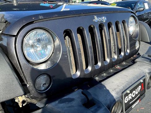 Used 2017 Jeep Wrangler Unlimited Sport w/ Quick Order Package 23S image 28