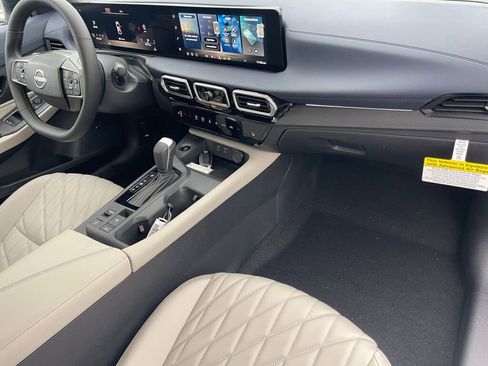 New 2026 Nissan Sentra SL w/ Floor Mat Package FWD image 15