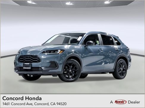 Used 2024 Honda HR-V Sport image 1