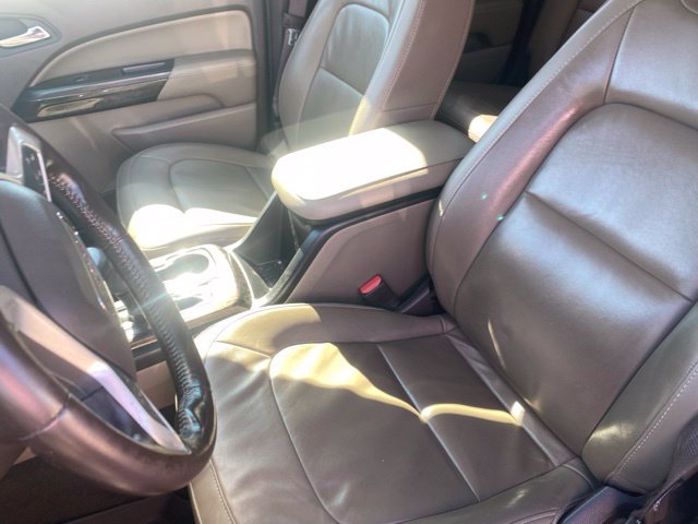 Used 2016 GMC Canyon SLT w/ Driver Alert Package AWD/4WD image 4