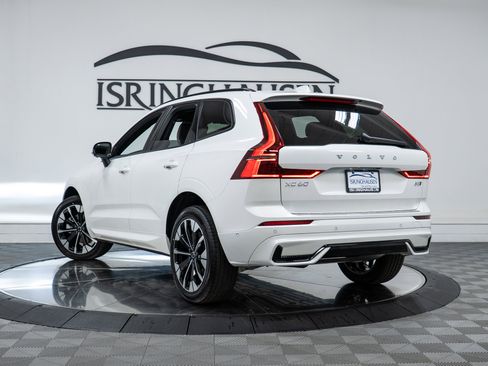 New 2026 Volvo XC60 B5 Plus w/ Climate Package image 28