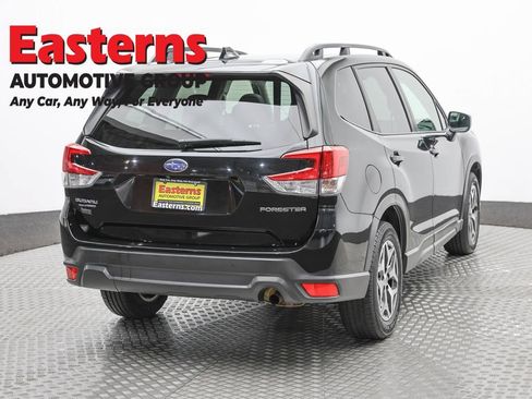 Used 2024 Subaru Forester Premium AWD/4WD image 5