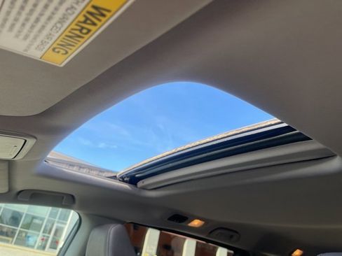 Used 2021 Honda Odyssey EX-L image 46