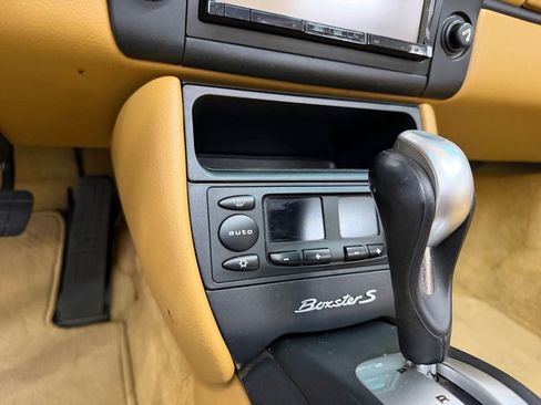 Used 2002 Porsche Boxster S RWD image 21