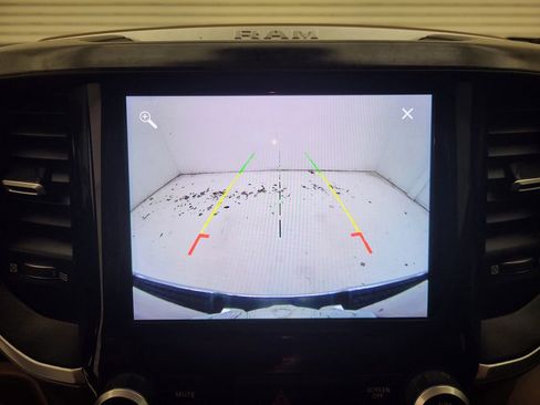 Used 2019 RAM 1500 Big Horn image 13