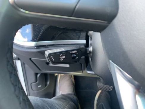 Used 2025 Audi Q3 2.0T Premium image 23