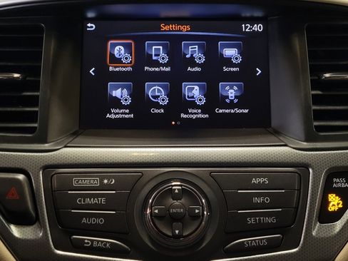 Used 2017 Nissan Pathfinder SL FWD image 25