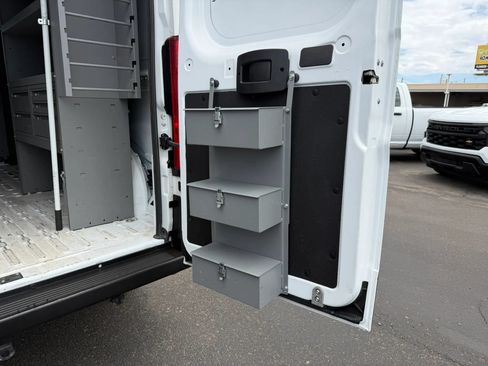 Used 2023 RAM ProMaster 2500 FWD image 11