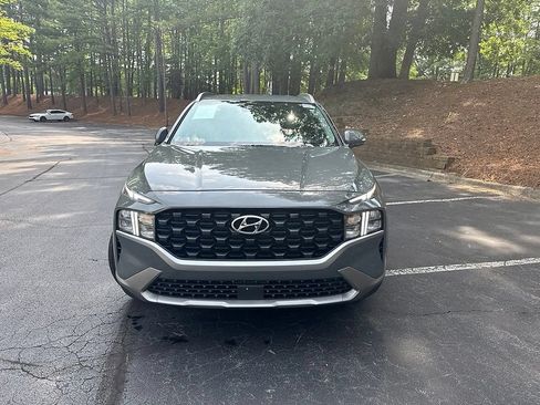 Used 2023 Hyundai Santa Fe SEL FWD image 2
