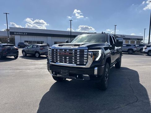 New 2025 GMC Sierra 2500 Denali w/ Technology Package image 25