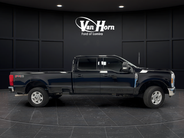 Used 2026 Ford F350 XLT w/ FX4 Off-Road Package AWD/4WD image 8