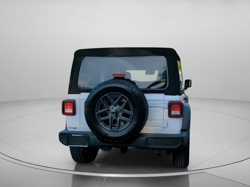 Used 2024 Jeep Wrangler Unlimited Sport AWD/4WD image 25