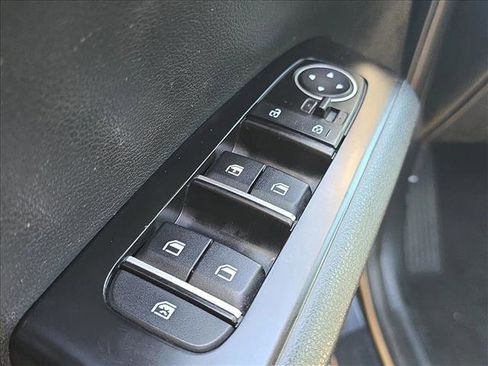 Used 2021 Kia Soul X-Line image 8