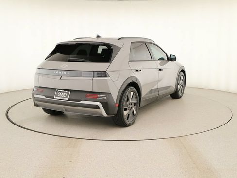 Used 2025 Hyundai Ioniq 5 SEL RWD image 6