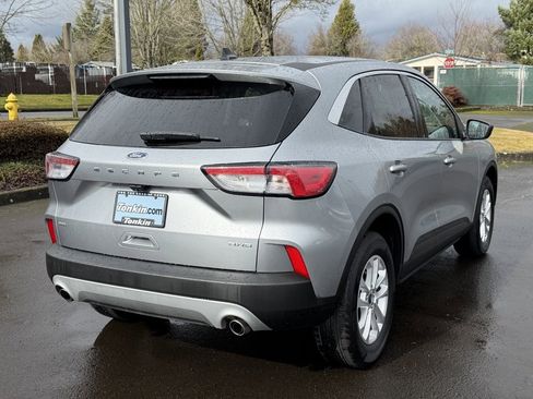 Used 2022 Ford Escape SE w/ Convenience Package image 8