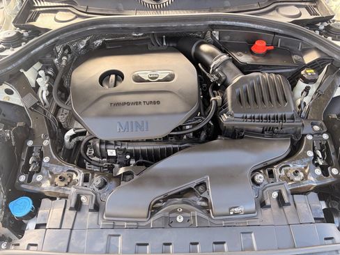 Used 2017 MINI Cooper Clubman ALL4 AWD/4WD image 12