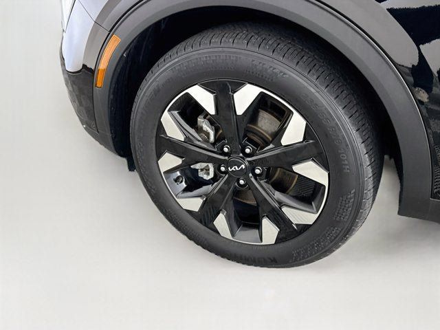 Certified 2024 Kia Sportage X-Line w/ X-Line Premium Package AWD/4WD image 31