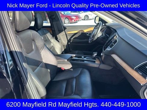 Used 2022 Volvo XC90 T6 Momentum w/ Climate Package image 13