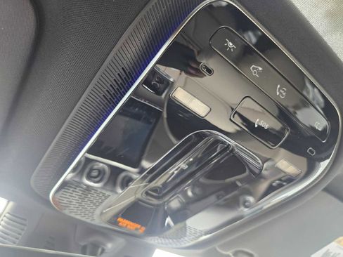 Used 2026 Mercedes-Benz GLC 300 4MATIC image 34