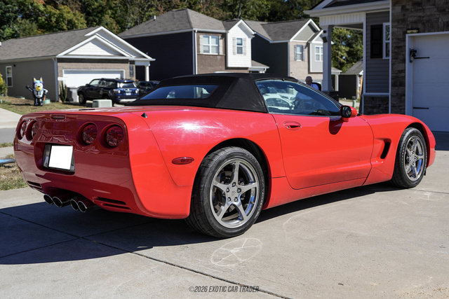 Used 1999 Chevrolet Corvette Convertible w/ Memory Pkg RWD image 17