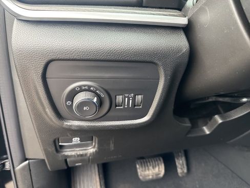 New 2026 Jeep Grand Cherokee Limited image 17