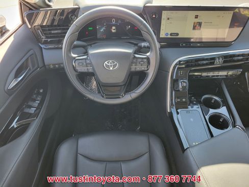 Certified 2023 Toyota Mirai XLE image 11