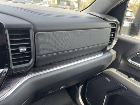 Used 2025 Chevrolet Silverado 2500 LTZ w/ LTZ Plus Package AWD/4WD image 36