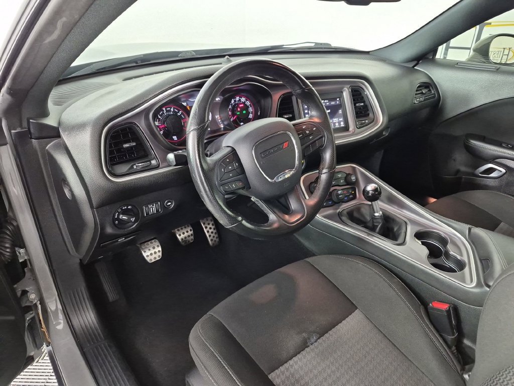 Used 2019 Dodge Challenger R/T w/ Blacktop Package RWD image 17
