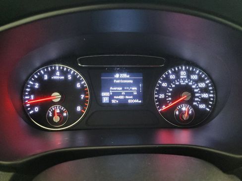 Used 2019 Kia Sorento FWD V6 image 23
