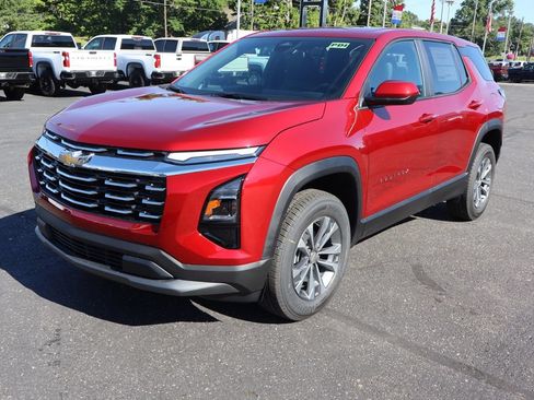 New 2027 Chevrolet Equinox LT w/ Convenience Package II FWD image 26