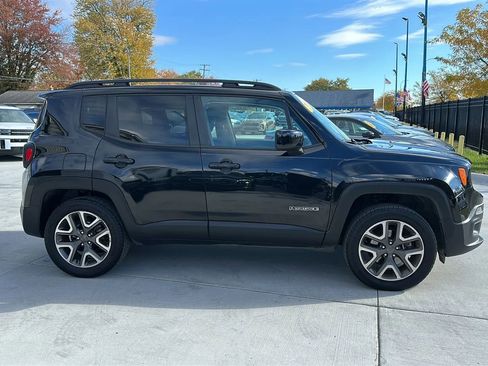 Used 2017 Jeep Renegade Latitude w/ Safety & Security Group (ALP) image 4