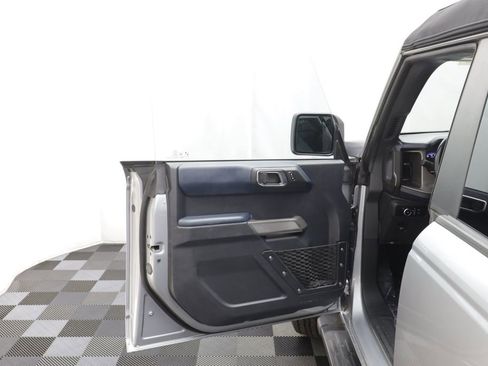 Used 2023 Ford Bronco Outer Banks AWD/4WD image 5