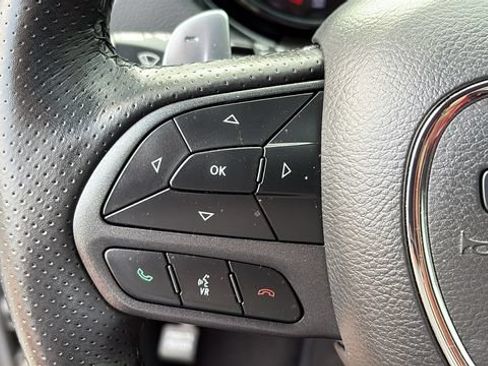 Used 2022 Dodge Durango R/T w/ Blacktop Package AWD/4WD image 13