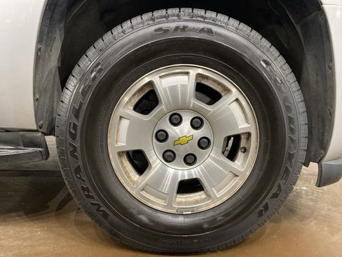 Used 2012 Chevrolet Tahoe LT w/ Luxury Package image 18