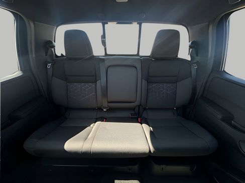 New 2026 Nissan Frontier SV w/ SV Convenience Package AWD/4WD image 19