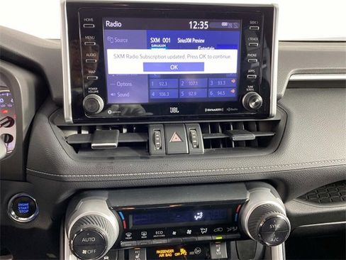 Used 2019 Toyota RAV4 XLE Premium image 22