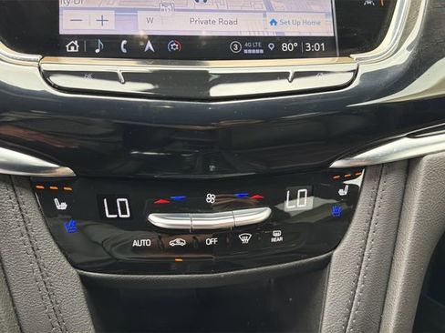 Certified 2024 Cadillac XT6 Premium Luxury FWD image 27