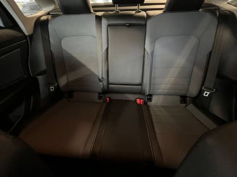Used 2025 Volkswagen Jetta SE FWD image 40