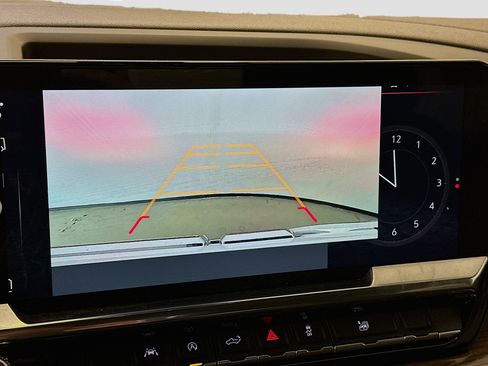 Used 2024 GMC Sierra 1500 Elevation image 23