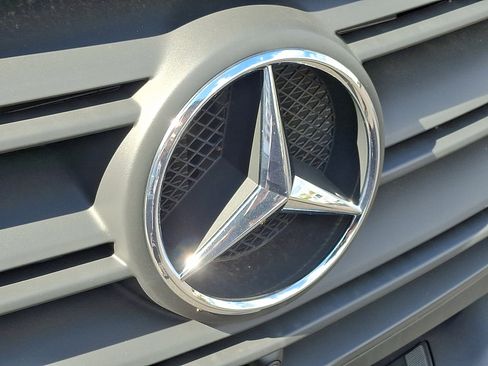 New 2025 Mercedes-Benz Sprinter 2500 image 21