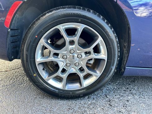 Used 2015 Dodge Charger SXT w/ Rallye Group image 13