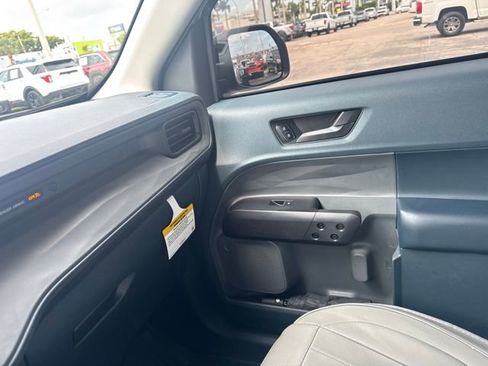 Used 2023 Ford Maverick XLT w/ Black Appearance Package FWD image 9