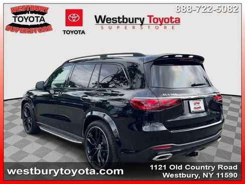 Used 2026 Mercedes-Benz GLS 580 4MATIC image 11