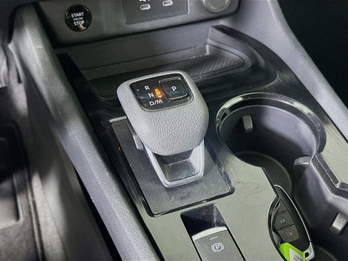 Used 2024 Nissan Rogue S FWD image 24