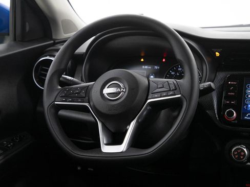 Used 2023 Nissan Kicks SV FWD image 14