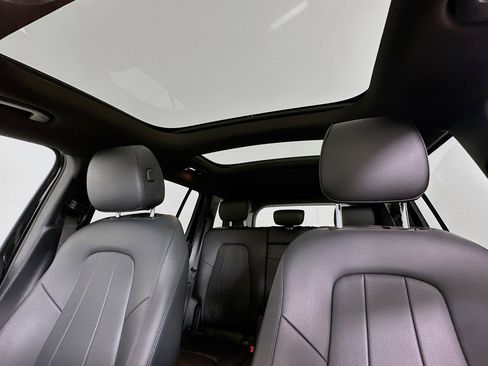 Used 2023 Mercedes-Benz GLB 250 4MATIC image 24