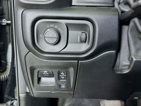 Used 2020 RAM 1500 Big Horn image 21