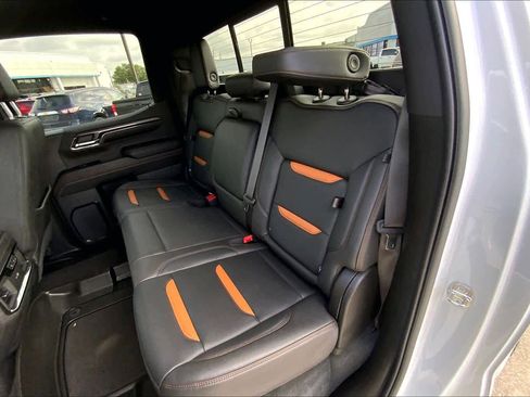 Certified 2024 GMC Sierra 1500 AT4 w/ Technology Package image 38