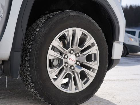 Used 2024 GMC Sierra 1500 Denali w/ Technology Package image 34